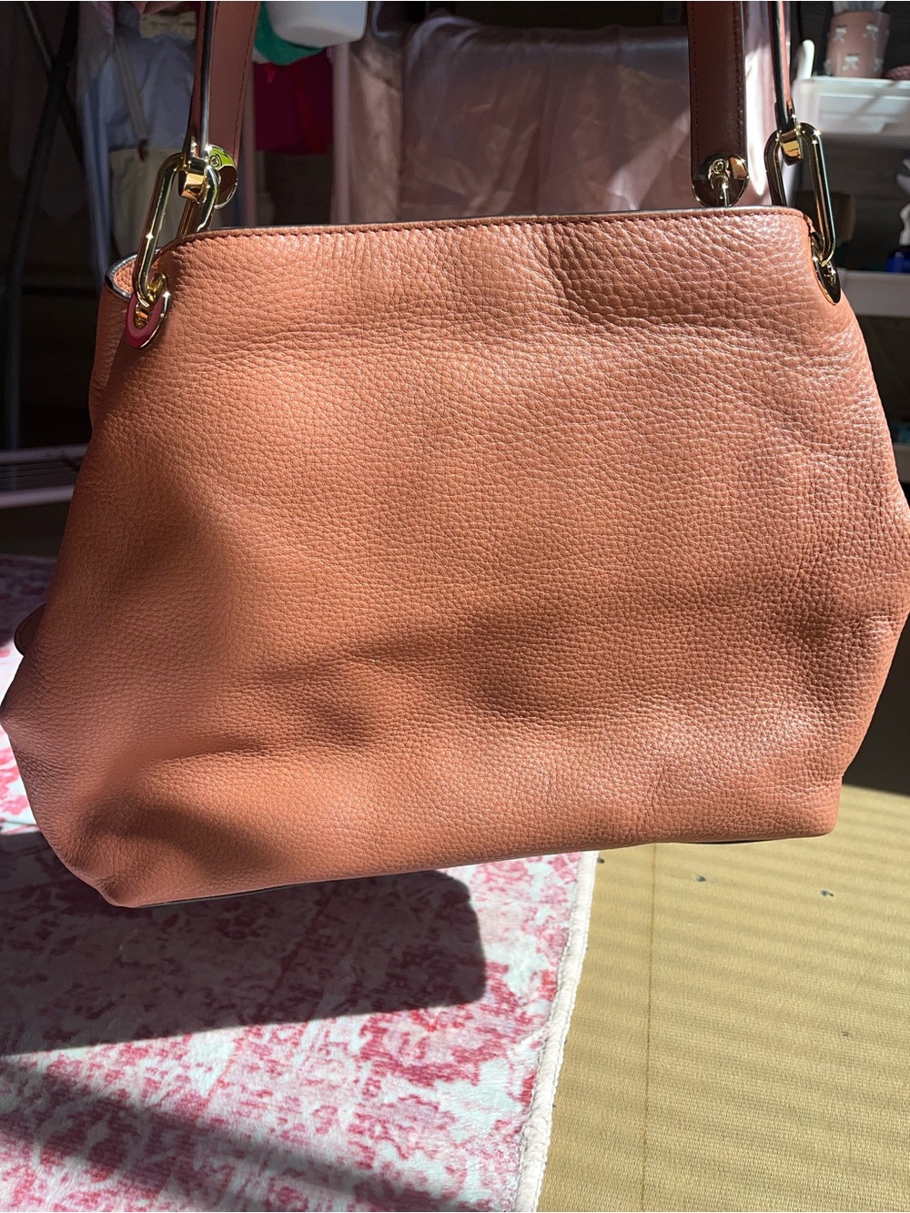 MICHAEL KORS Pebble Leather Triple Compartment RAVEN Shoulder Bag Gold Hardware - Picture 9 of 14